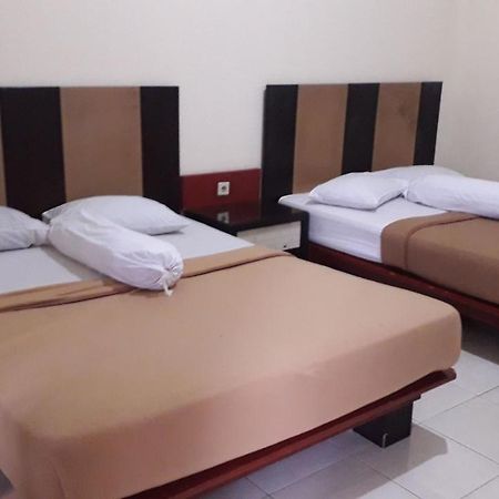 Surya Hotel & Resort Baturraden Kültér fotó
